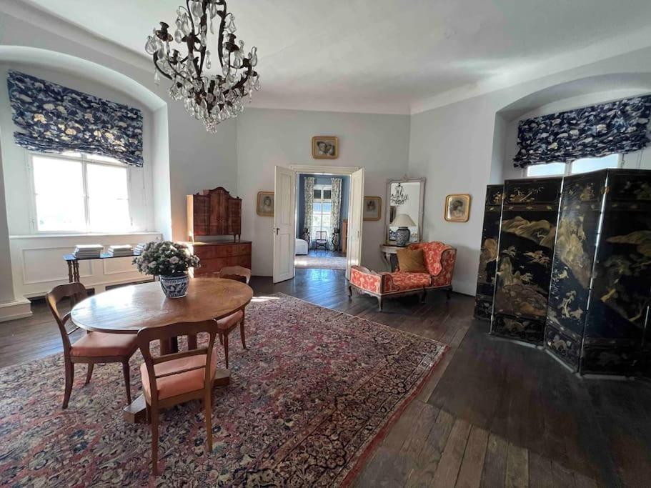 Villa Charming Castle In Austria à Schwertberg Extérieur photo